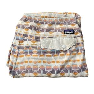 Patagonia aztec print fleece pants size M
